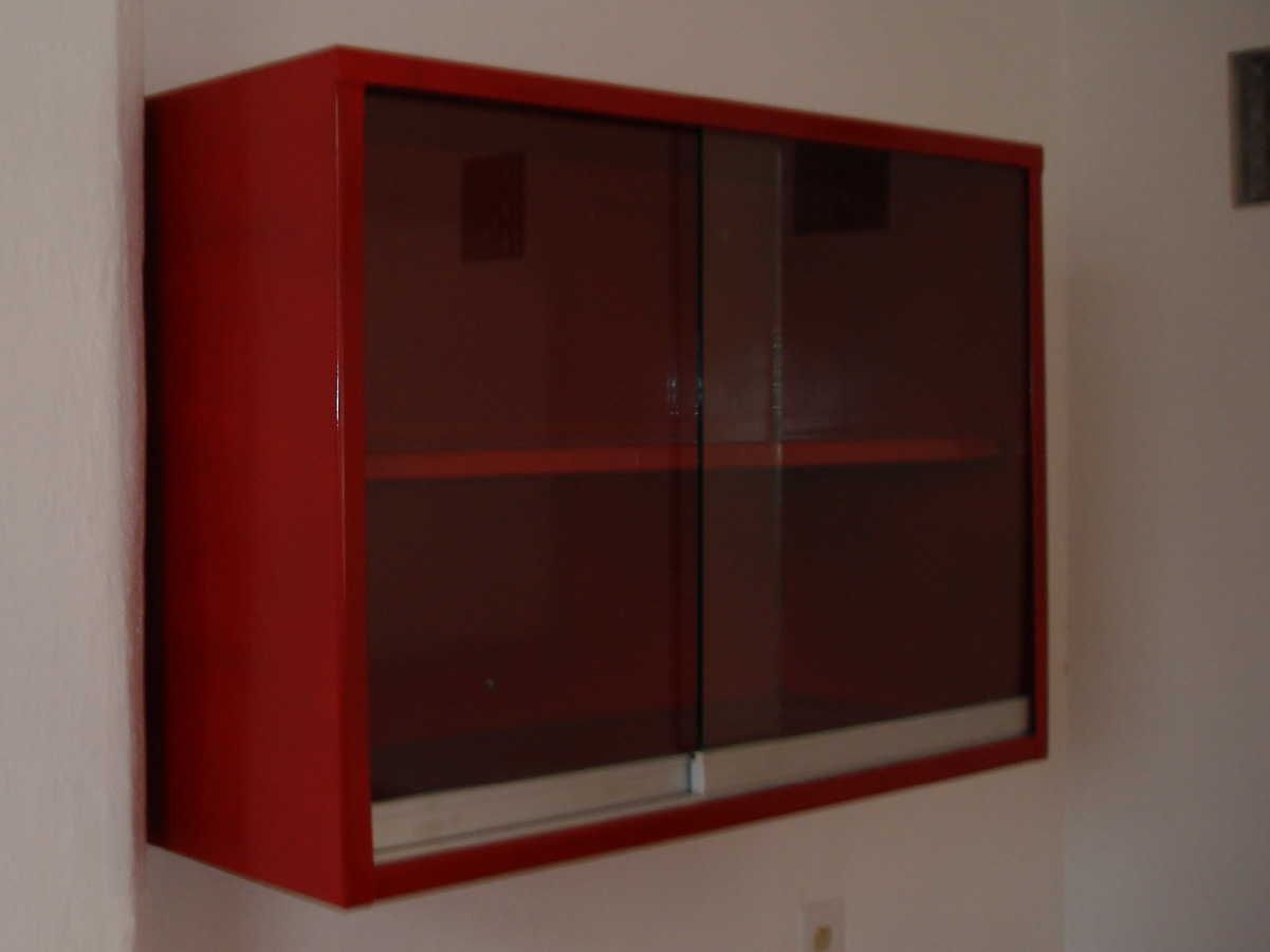 estantes-y-vitrinas-06