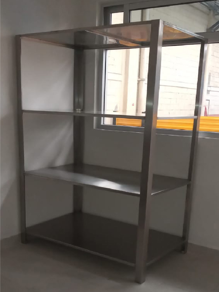 vitrinas-y-anaqueles_estante-tipo-esqueleto-02